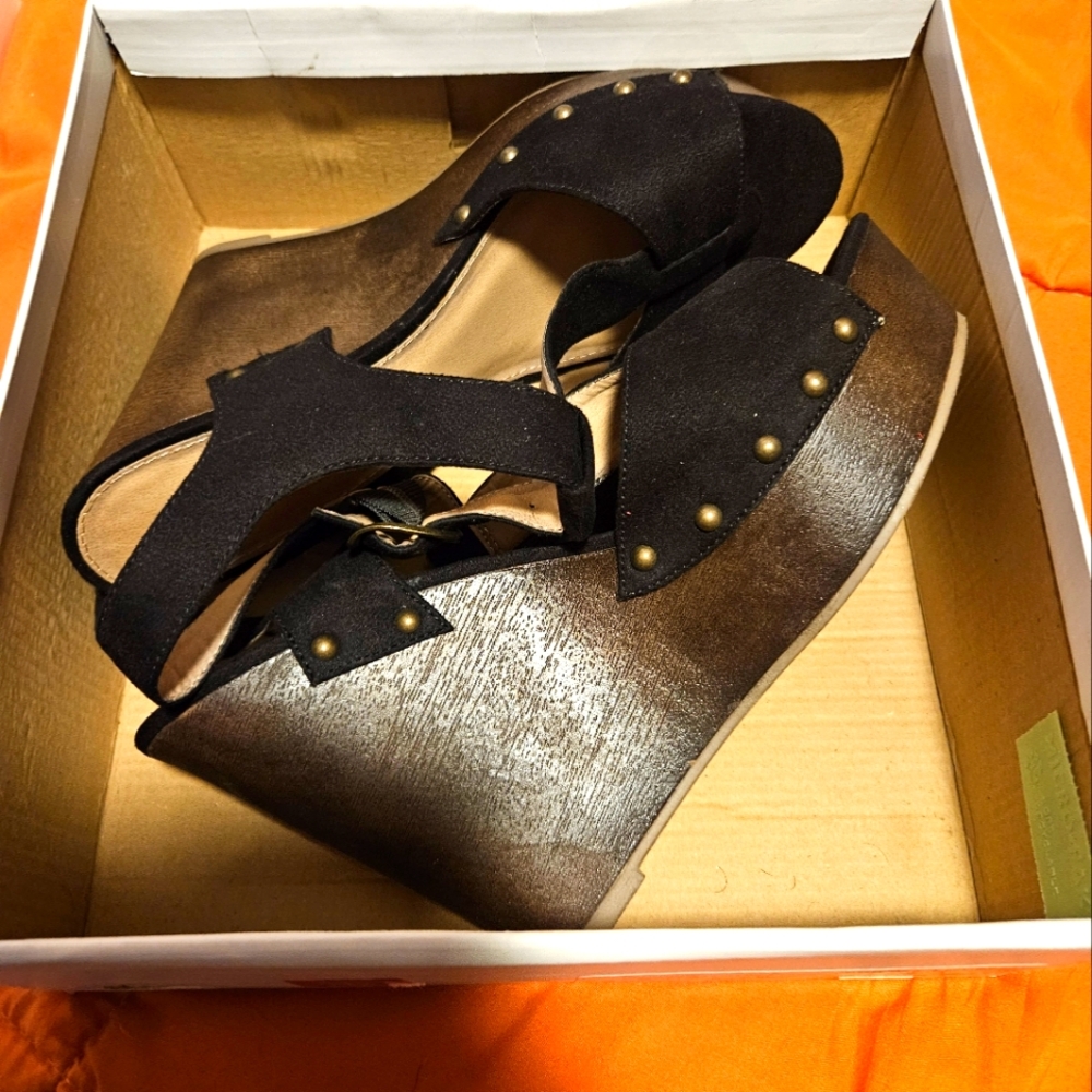 Shoes